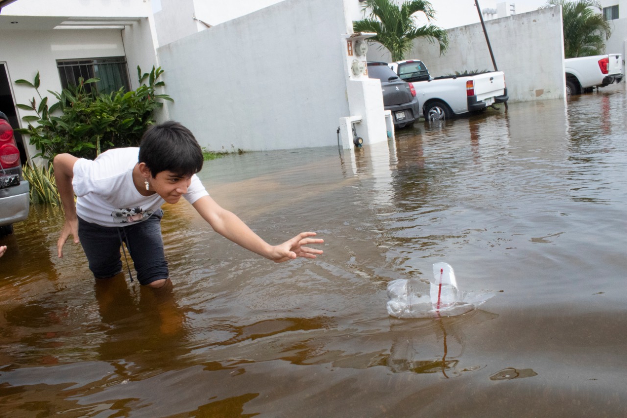 Inundaciones en colonias de Mérida, resultado de ineficiencia: Ramírez Marín
